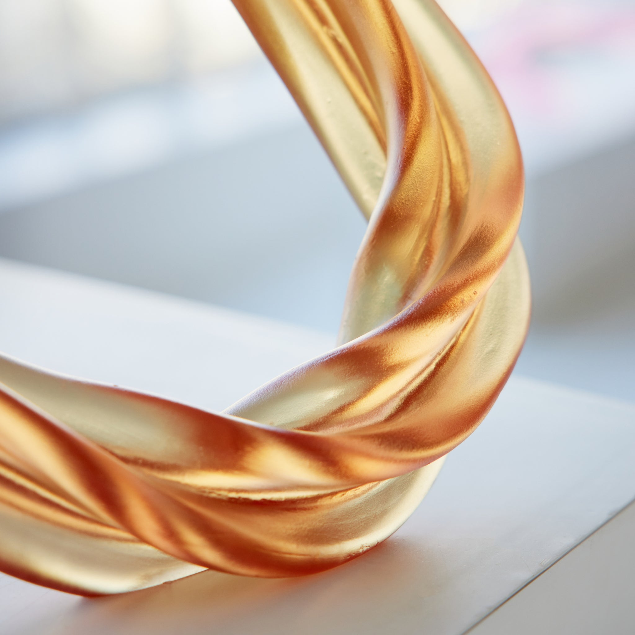 Simon Lewis Wards - Twist in Rhubarb detail