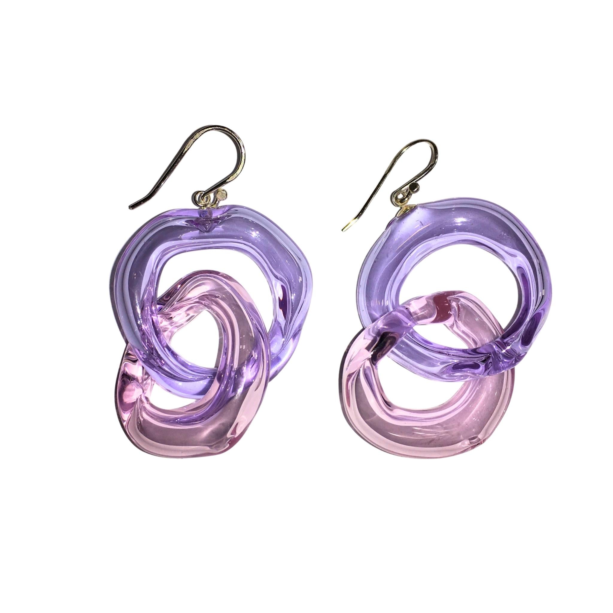 Isla Osborne - Hollow Link Earring