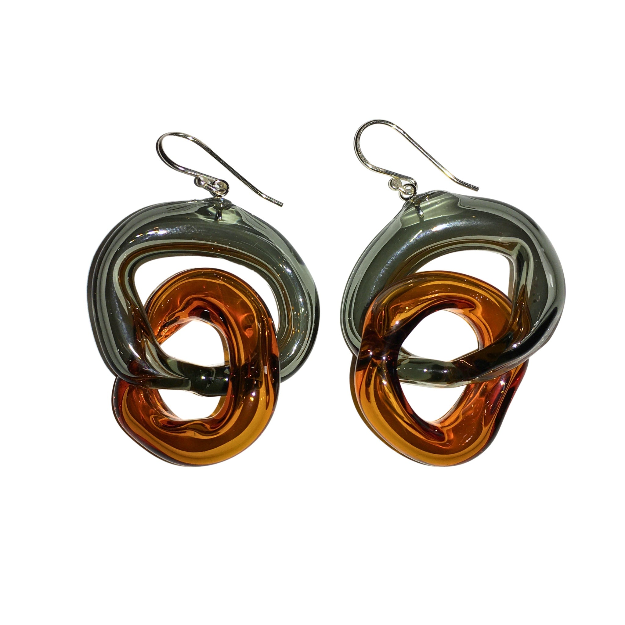Isla Osborne - Hollow Link Earring
